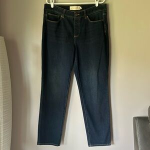 SOFT SURROUNDINGS Women’s Dark Wash Stretch Denim Jeans